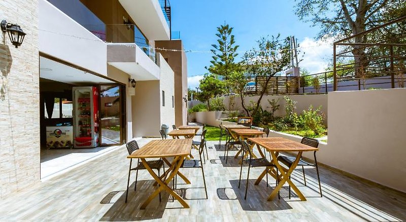 Gregory Comfort Hotel