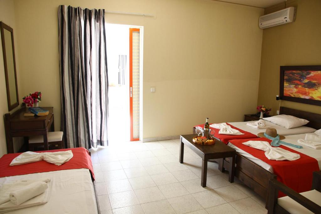 Porto Plazza Hotel Adults Only 16+