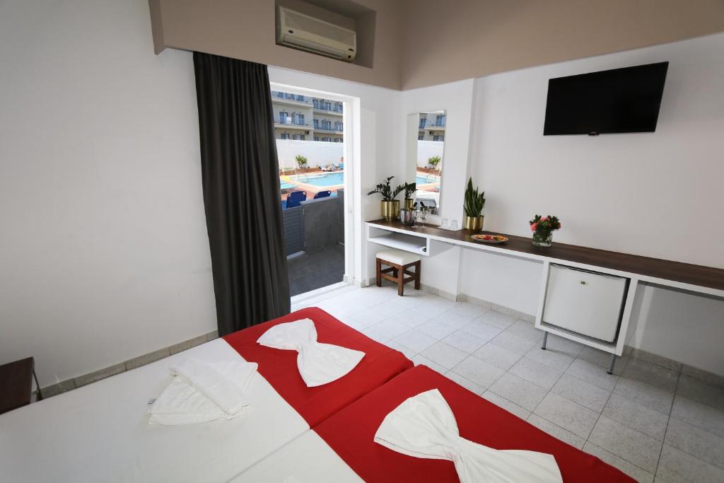 Porto Plazza Hotel Adults Only 16+