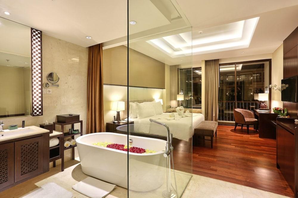 Hotel Bali Nusa Dua Hotel