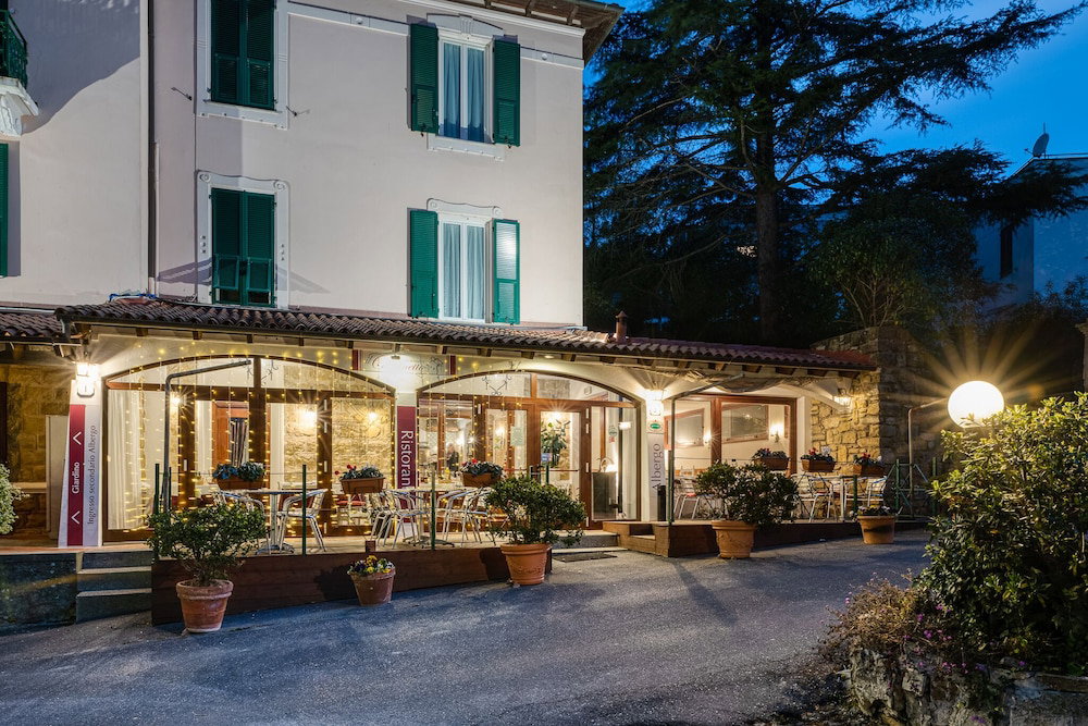 Hotel Hotel Ristorante Il Caminetto