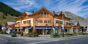 Hotel Appartamenti Isola cazare Livigno