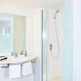 Hotel Ibis Budget Zurich City West cazare Zurich