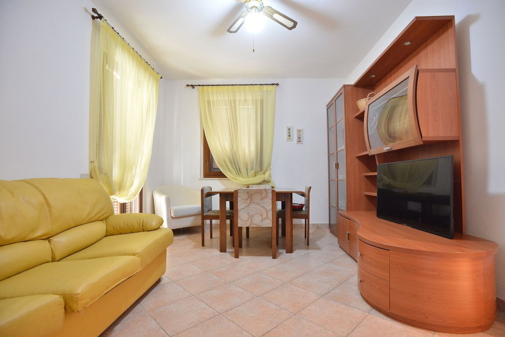 Hotel Izzhome Crispi