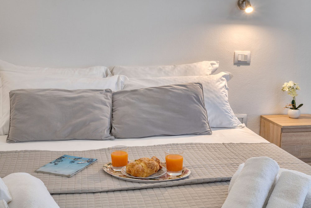 Hotel Izzhome Cozy Sunflowers
