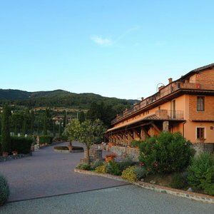 Hotel Hotel Fattoria Degli Usignoli cazare Reggello