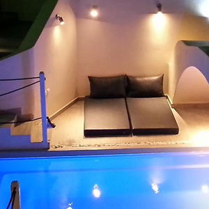 Hotel Alizea Villas & Suites cazare Fira