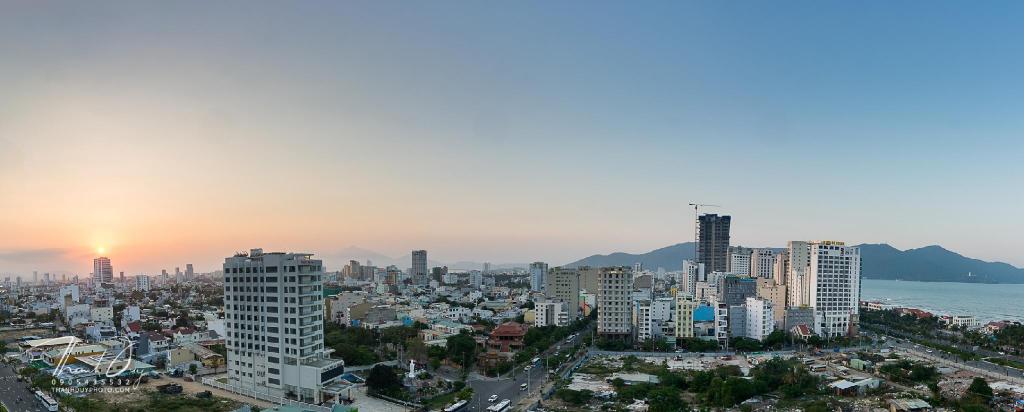 Royal Family Hotel Da Nang