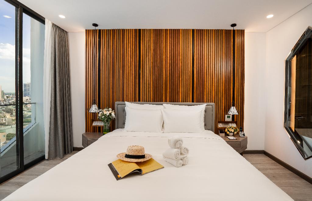 Haian Riverfront Hotel Da Nang