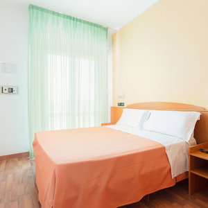 Hotel Little Hotel cazare Cesenatico