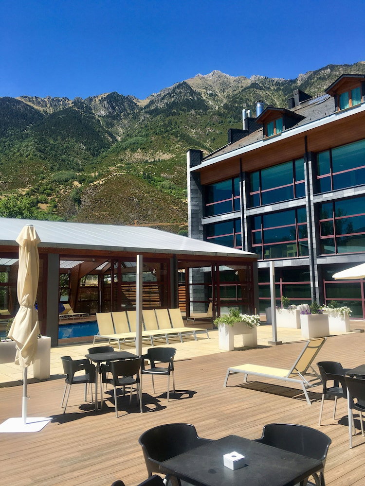 Hotel Sommos Hotel Aneto