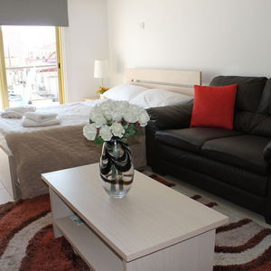 Hotel Tiffany City Apartments cazare Larnaca