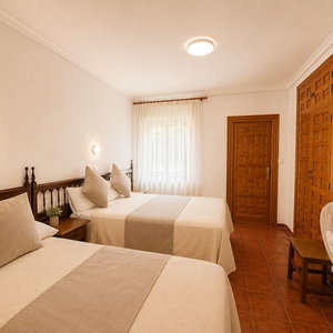 Hotel Hostal Bellas cazare Avila