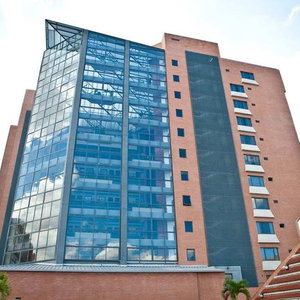 Hotel Embassy Suites By Hilton Valencia-Downtown cazare Valencia