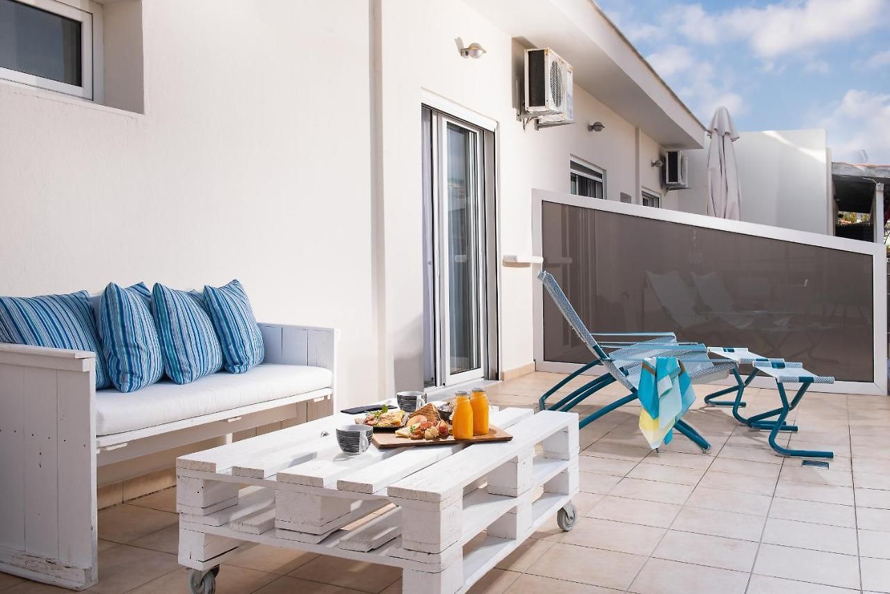 Afrodite Suites