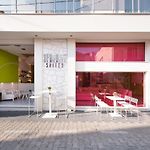 Hotel Afrodite Suites cazare Potos