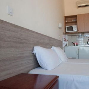 Hotel Tuck Inn cazare Larnaca