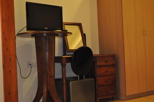 dal travel Tuck Inn