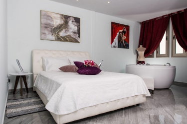 dal travel Mesogios House Suites