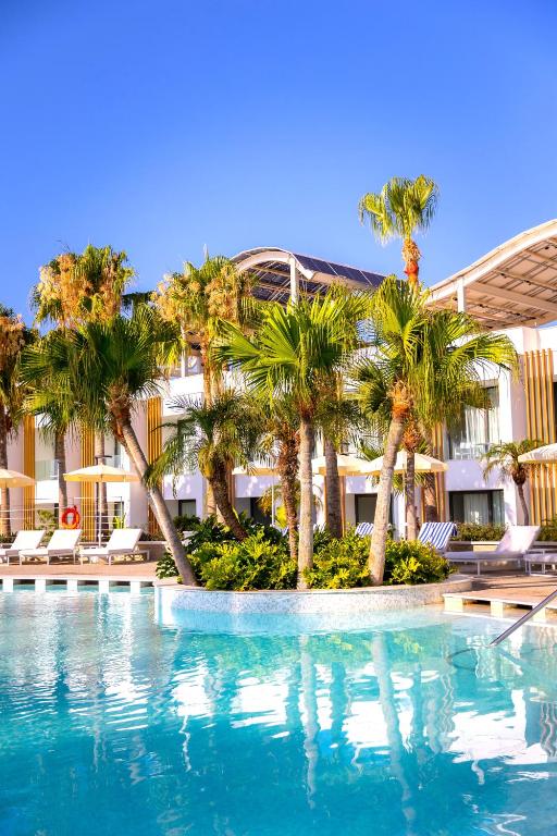 Hotel Radisson Beach Resort Larnaca