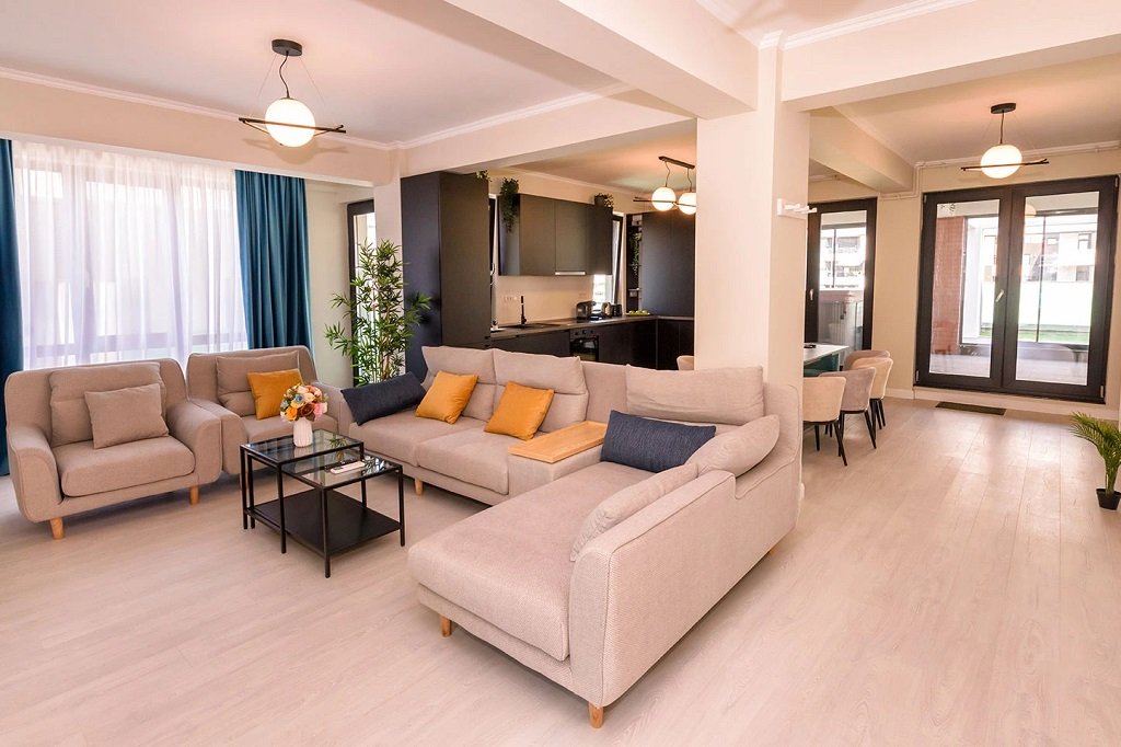 Aquarium Residence Penthouse 6