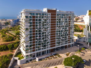 Hotel Martinhal Lisbon Oriente cazare Lisabona