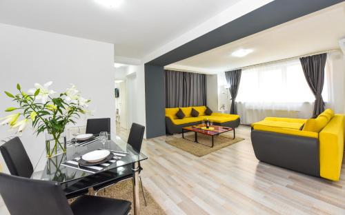 Pierre Cardin Deluxe Apartment With Terrace by Magniflex