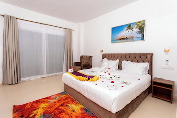 Canary Golden Hotel