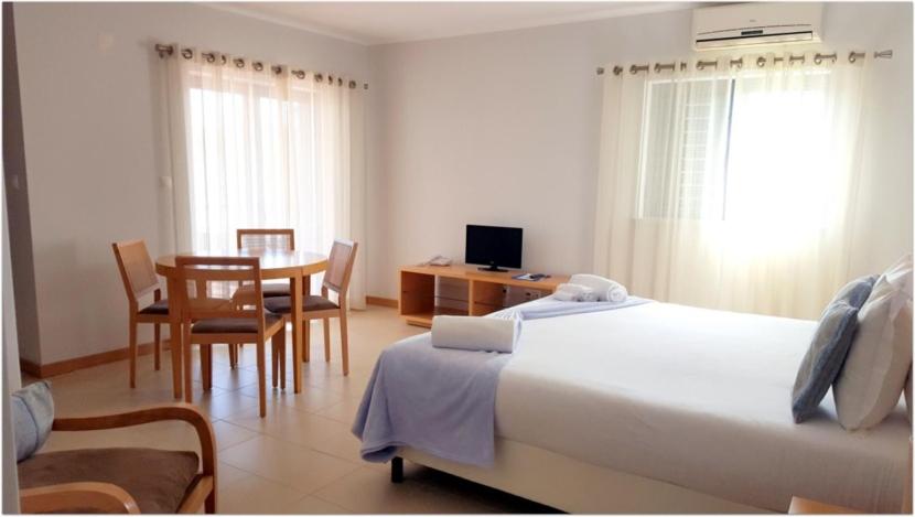 Hotel Vicentina Aparthotel