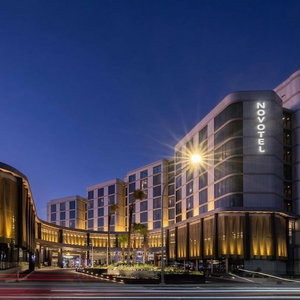 Hotel Novotel Sydney Cabramatta cazare Sydney