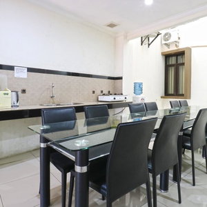 Hotel Saloka Guesthouse cazare Cimahi