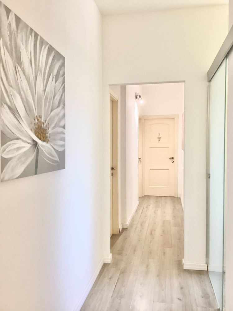 Iris Rooms