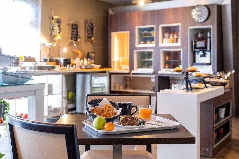 B&B Hotel Calais Terminal Cité De L'europe 4 Étoiles
