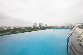 The Oriental Jade Hotel