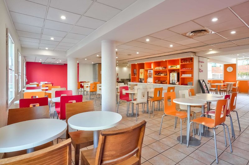Hotel Kyriad Eco – Suresnes – La Défense