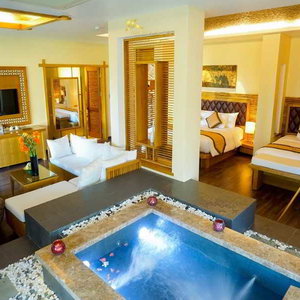 Hotel Aroma Beach Resort & Spa cazare Phan Thiet