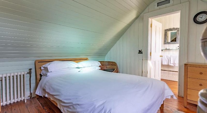 Hotel Clenaghans