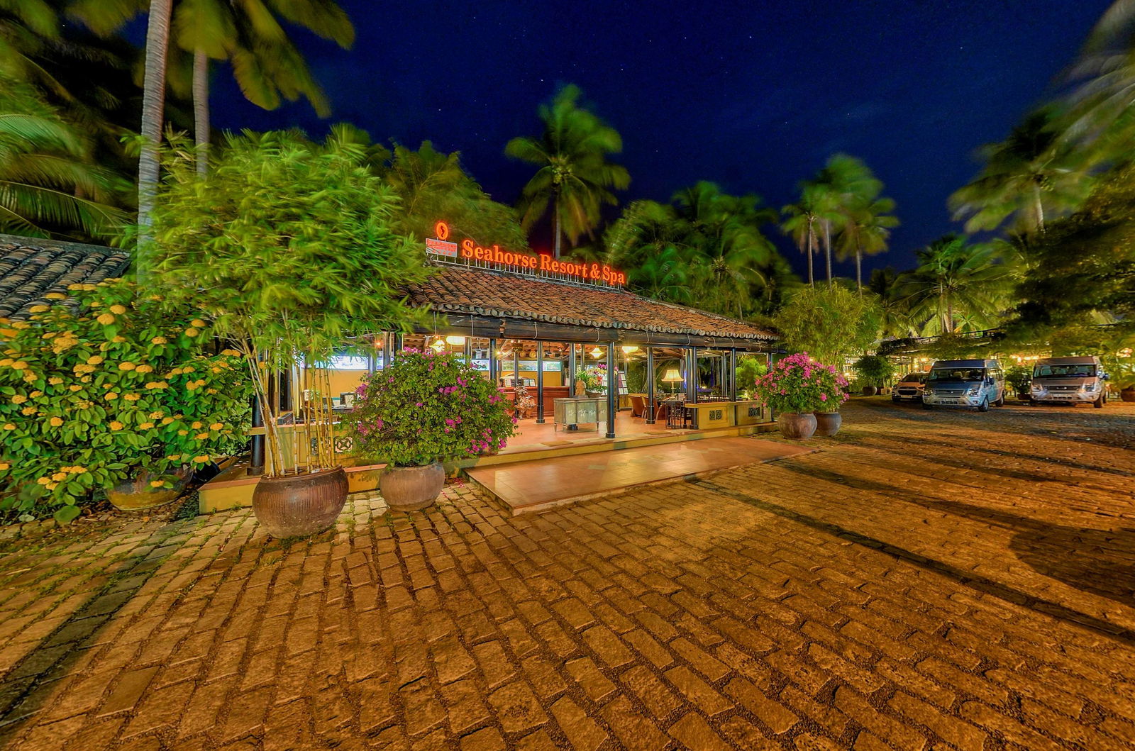 Hotel Seahorse Resort And Spa