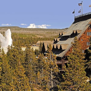 Hotel Old Faithful Inn cazare Wyoming