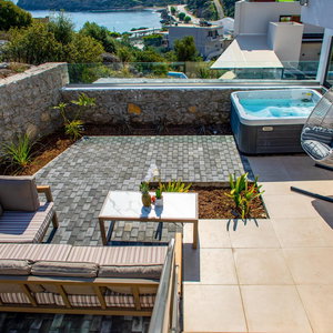 Hotel Beach Walk Luxury Suites cazare Agios Nikolaos
