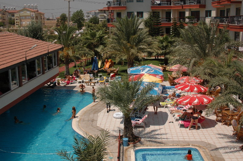 Hotel Cinar Family Suite Hotel