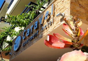 Hotel Caravel Apartment Hotel cazare Ixia