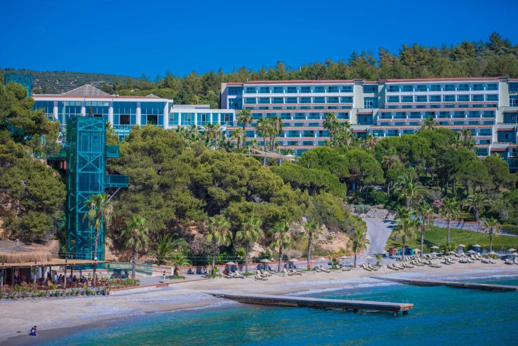 Hotel Pinebay Holidays Resort