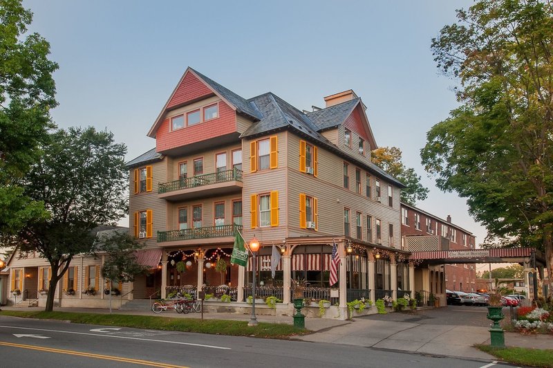 Hotel Inn At Saratoga