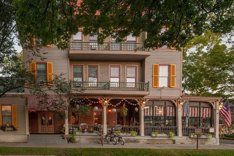 Inn At Saratoga