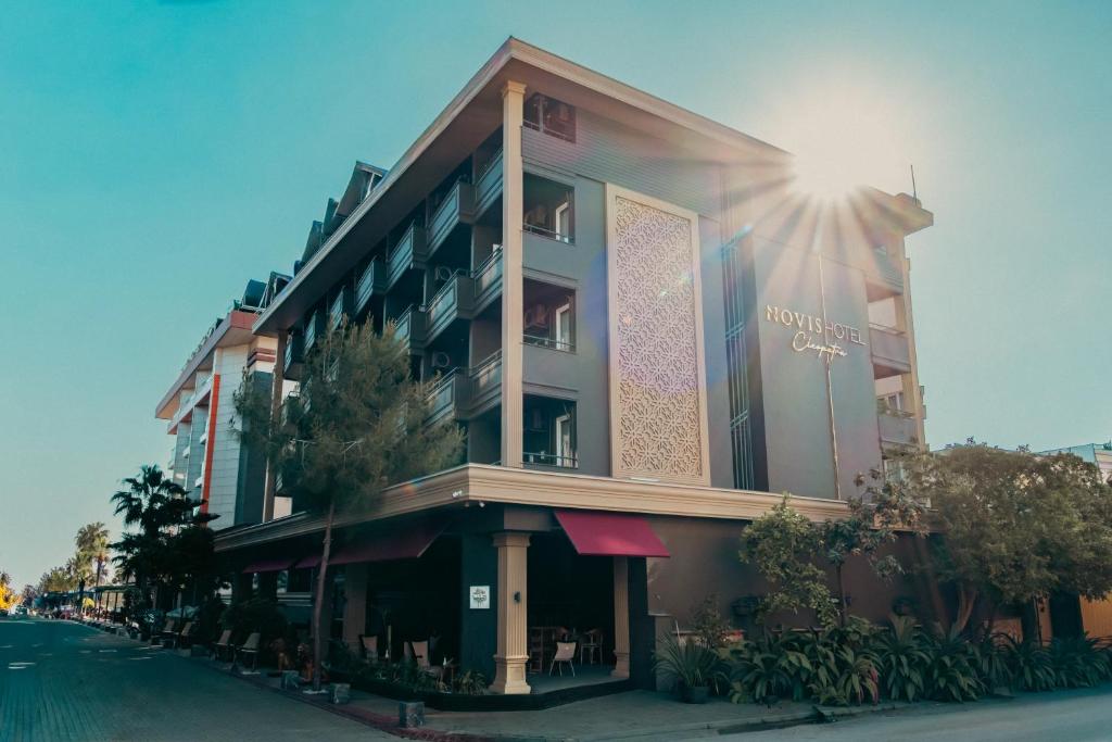 Hotel Novis Cleopatra Hotel