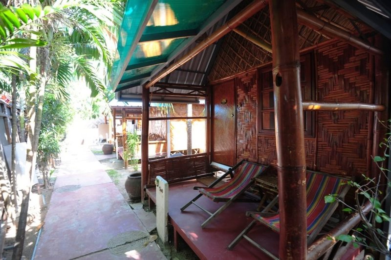 Phi Phi Twin Palms Bungalows