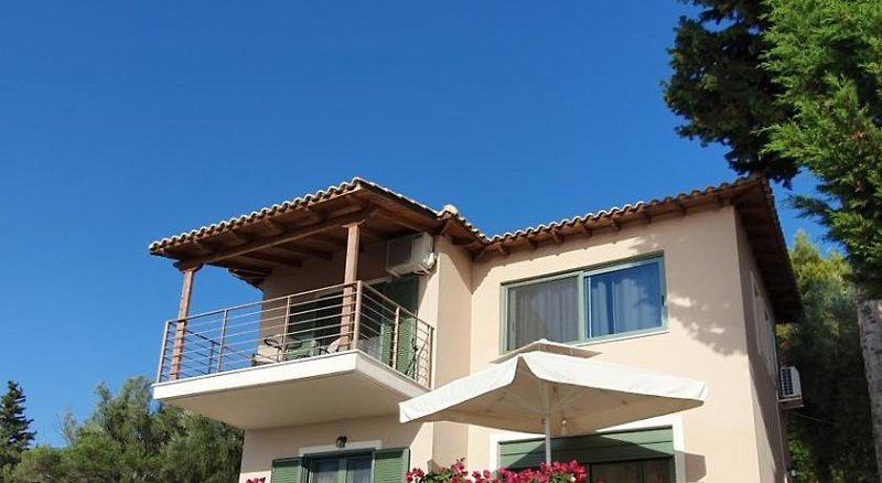 Hotel Eltheo Villas