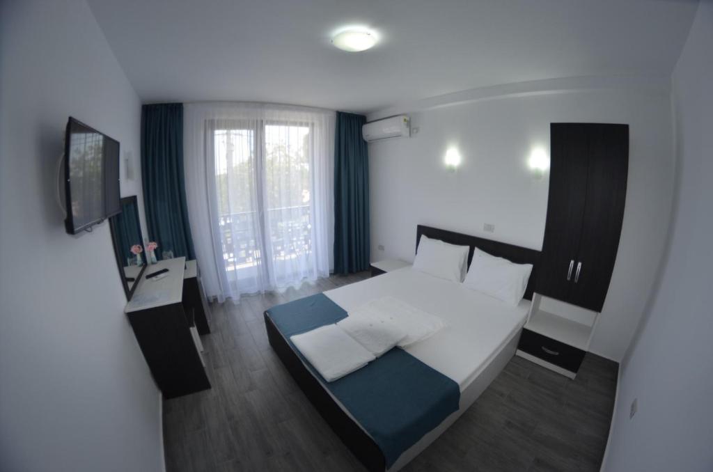 Hotel Vila Rares