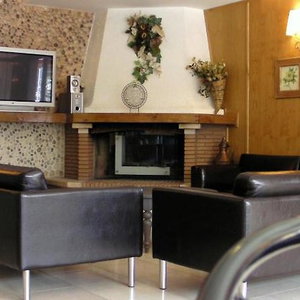 Hotel Alba Sporting cazare Rocca di Mezzo